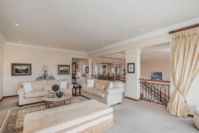 5 Bedroom Property for Sale in Aurora Western Cape